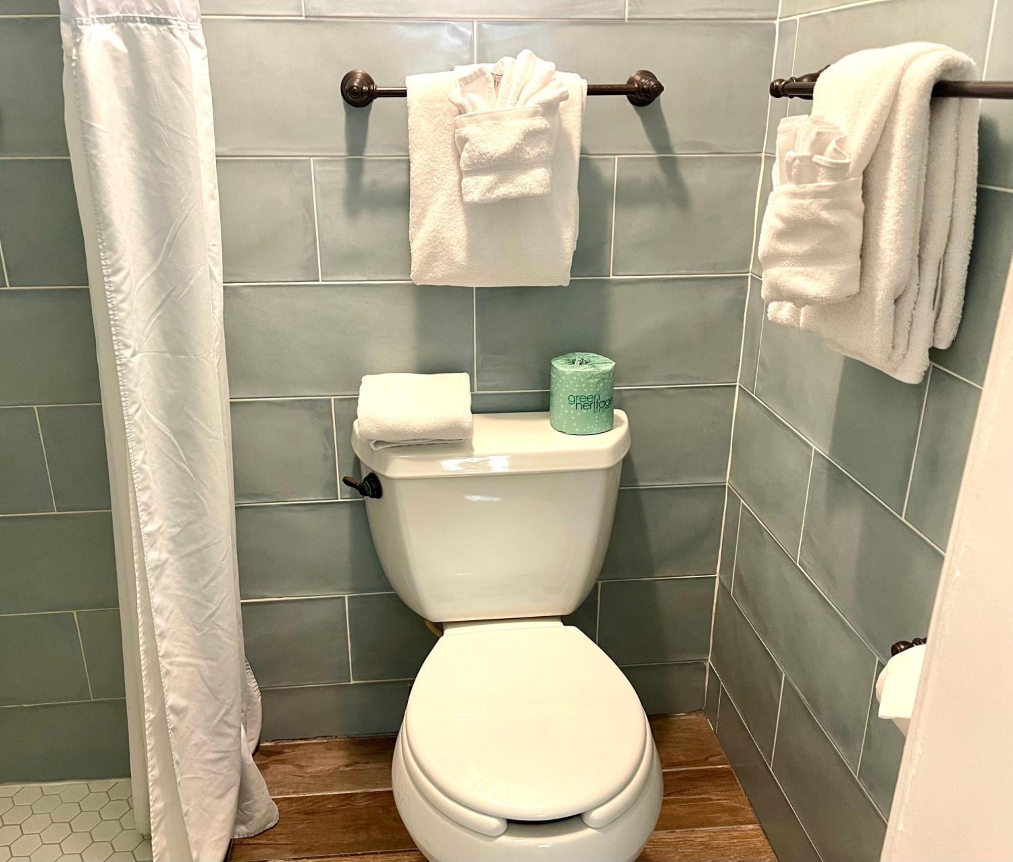 Economy Small Room