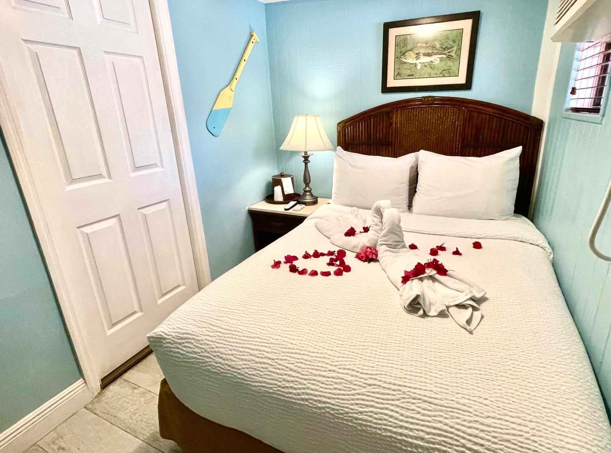 Economy Small Room