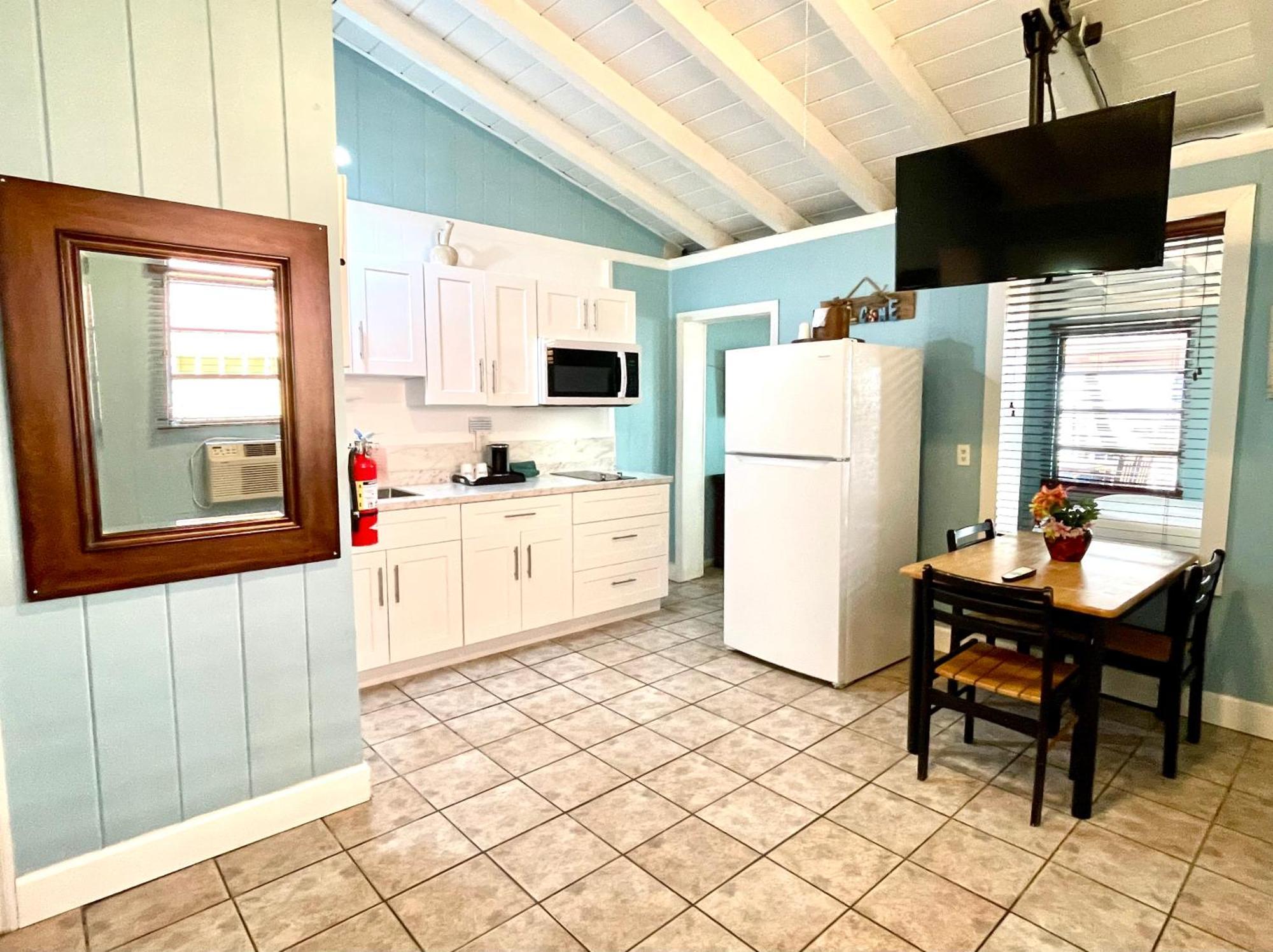 Beach Daze Waterfront Suite