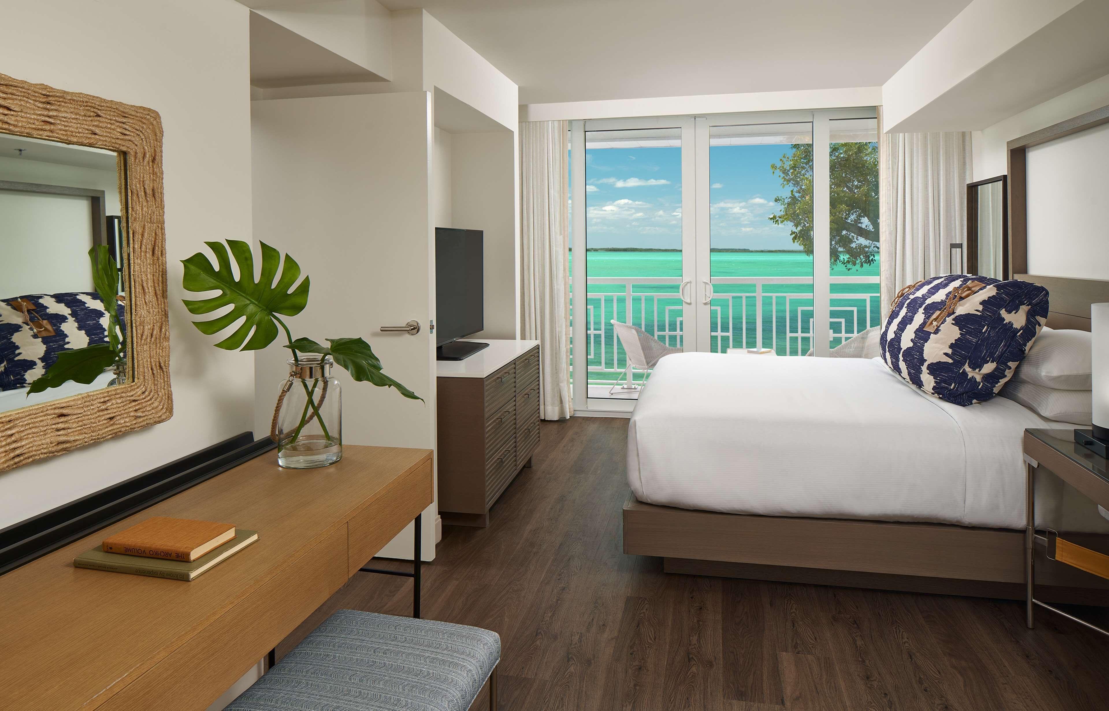 One-Bedroom Hammock Suite Waterfront View