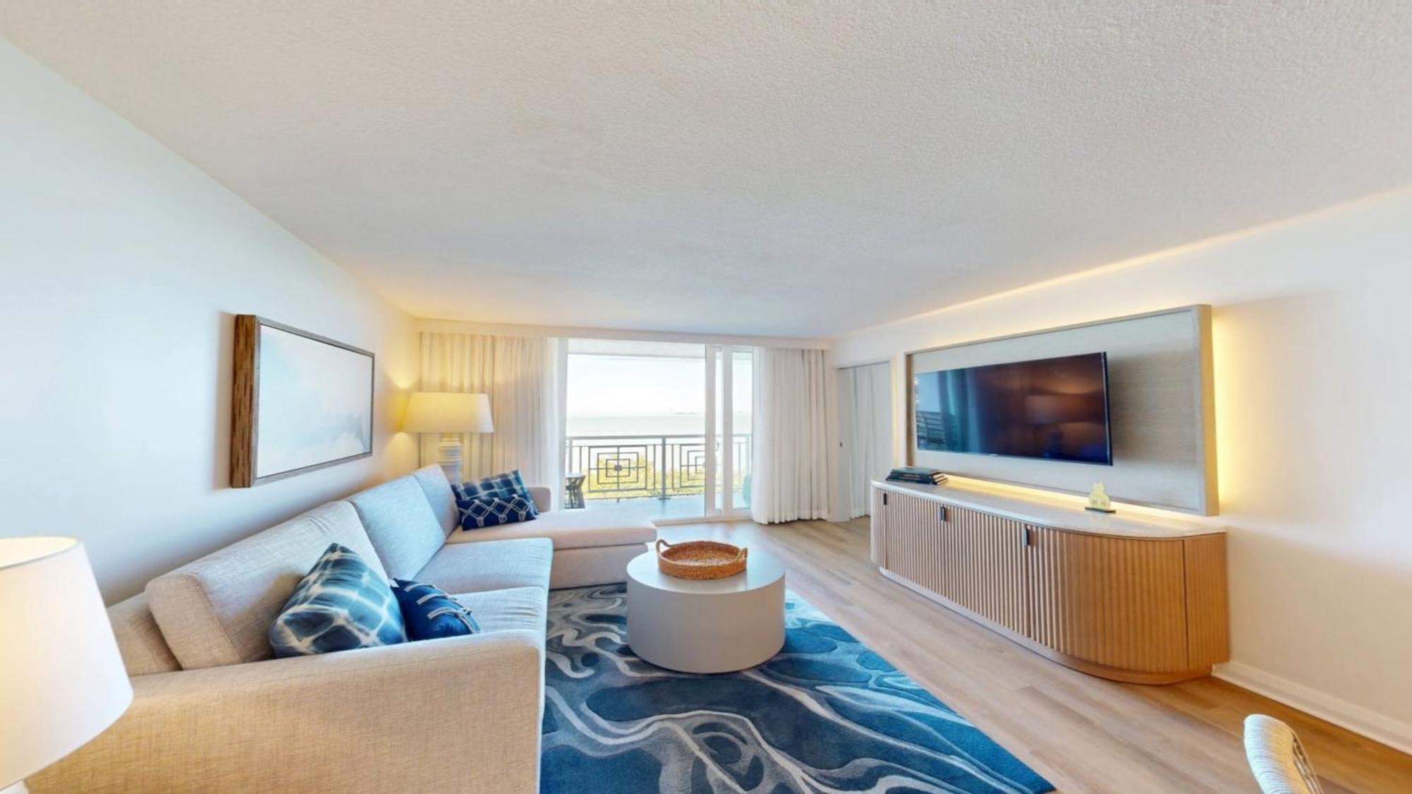 One-Bedroom Palm Suite Kitchenette Waterfront View