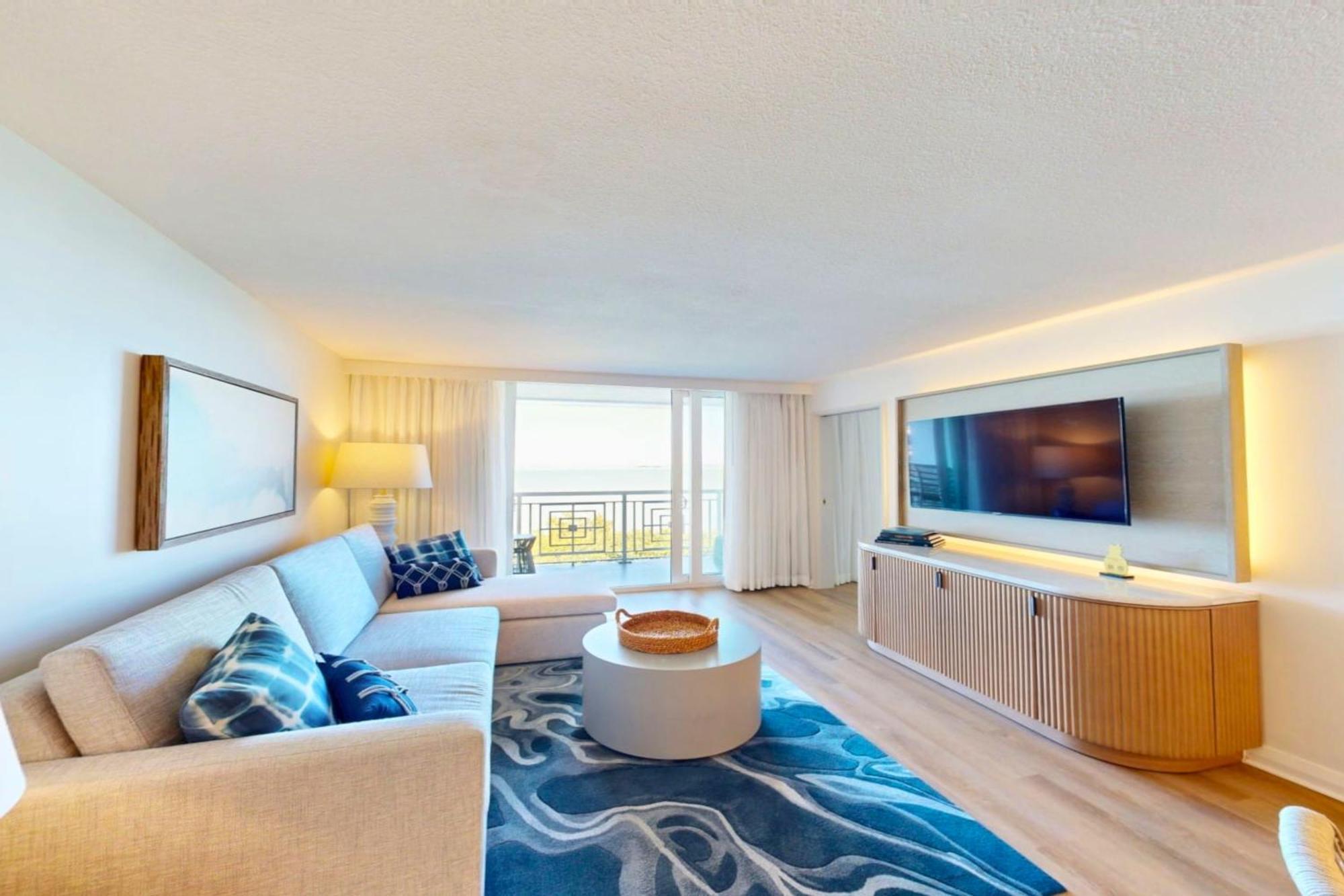One-Bedroom Palm Suite Kitchenette Waterfront View